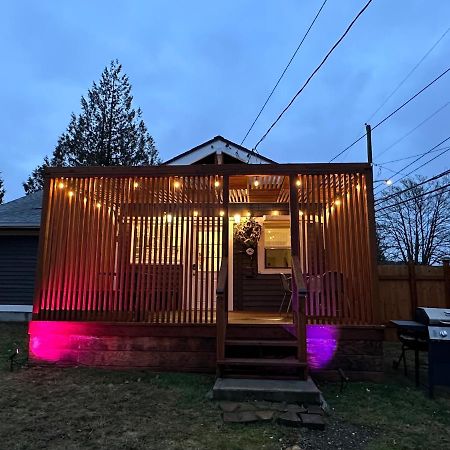 Cozy Home Conveniently Located With King Bed Такома Екстериор снимка